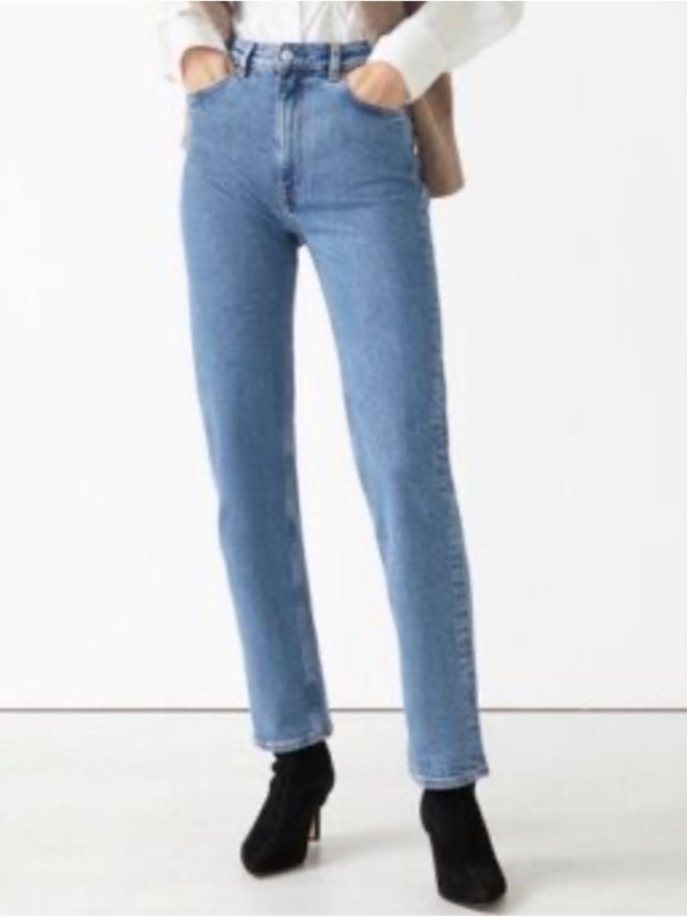 & Other Stories Favouite Cut Medium Wash Straight Leg Blue Jeans Size 27/30